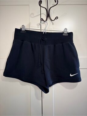 Nike Women's Phoenix Fleece High Rise Sweat shorts - Black - Size M
